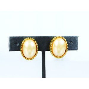 Oval Faux Pearl Pierced Earrings Braided Rope Frame Push Back Closure